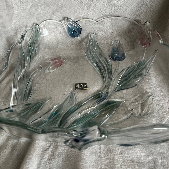 Mikasa spring tulip etched crystal serving dish - Picture 5 of 5